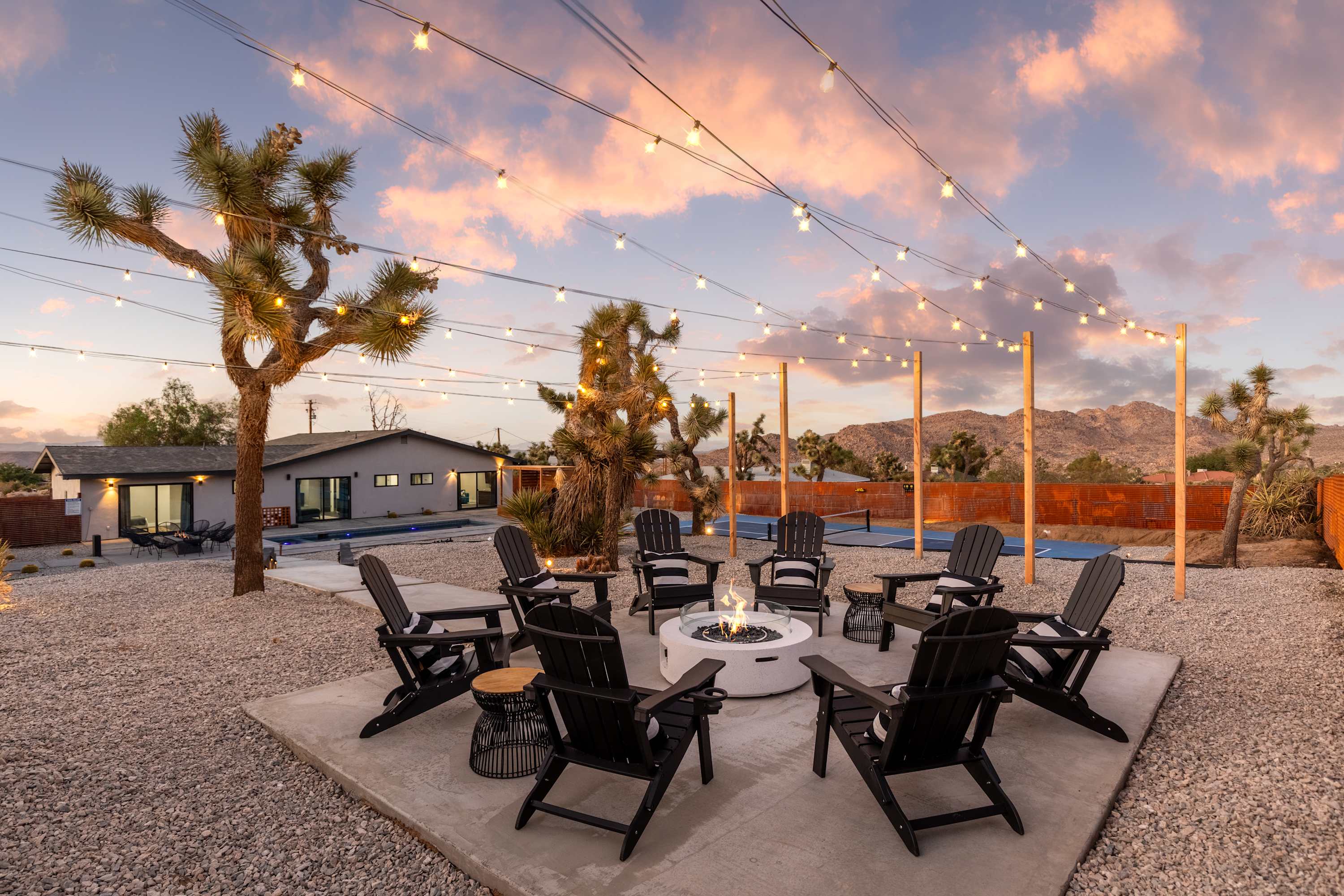 (Pool/Spa/Pickleball/Golf/FirePit/EV charger/Sauna/Dome) — photo 3