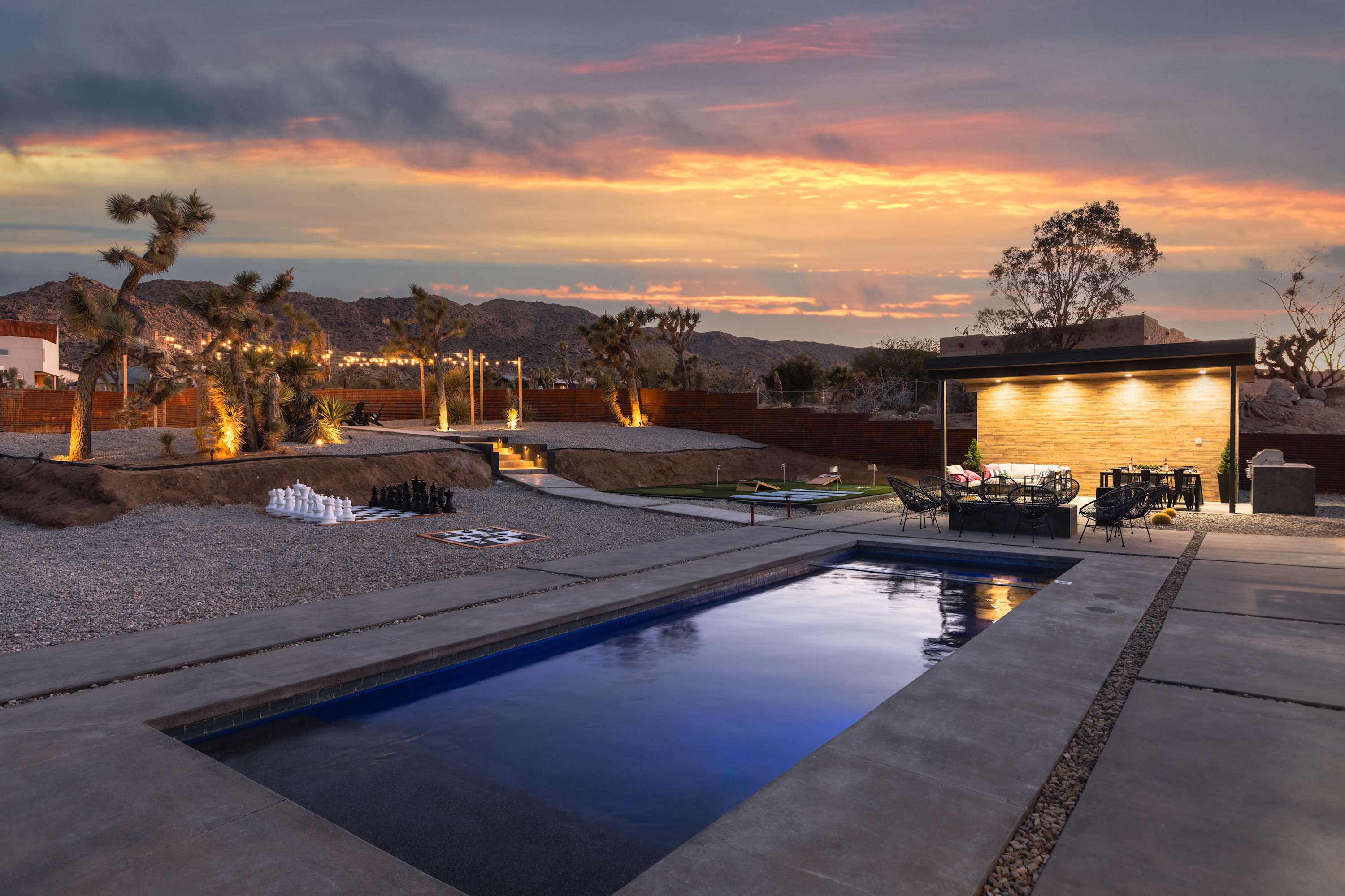 (Pool/Spa/Pickleball/Golf/FirePit/EV charger/Sauna/Dome)