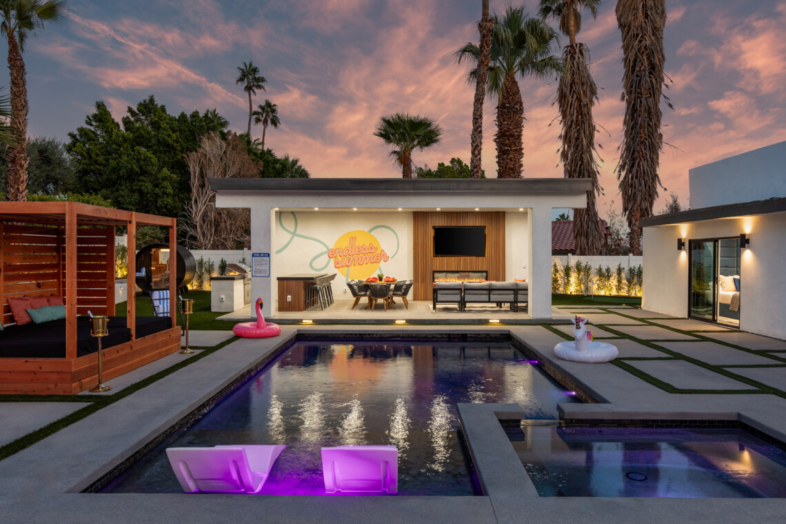 Hideaway 1170 E El Conquistador Rd Palm Springs CA
