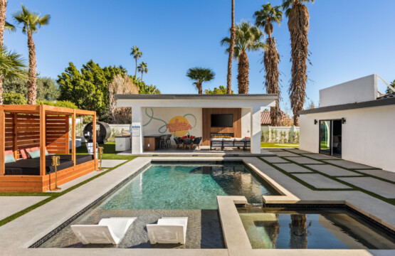Hideaway 1170 E El Conquistador Rd Palm Springs CA