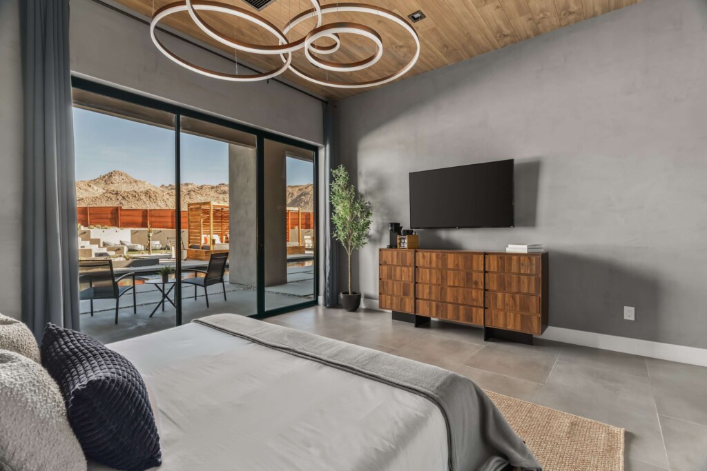 e9cxmf9xeoeakvbdccyq