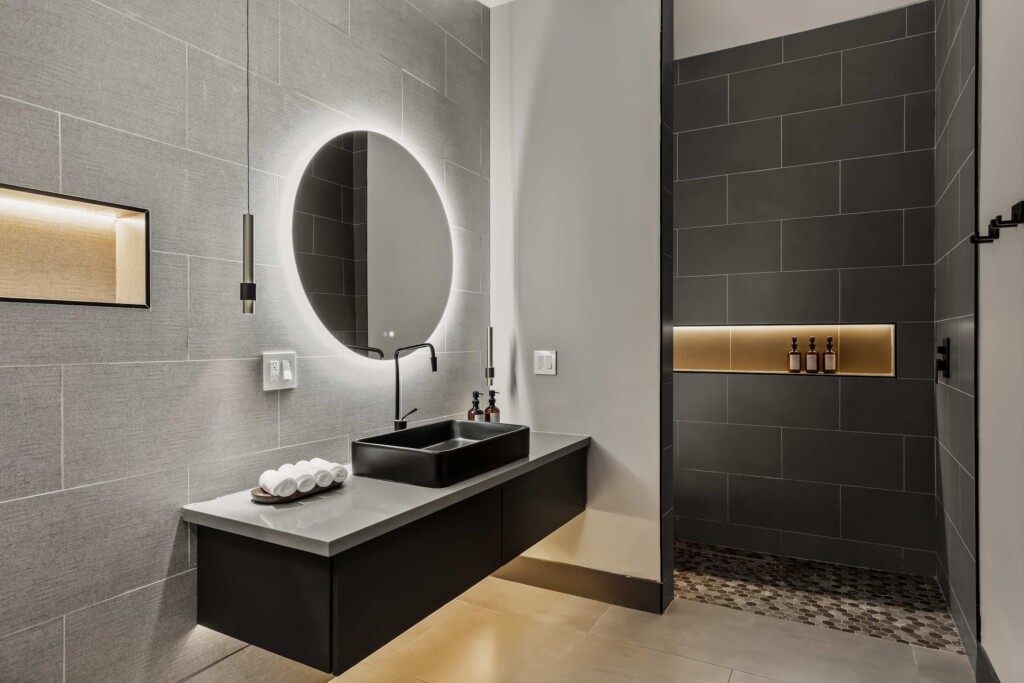 gnmukngk8ioug1c1jyug