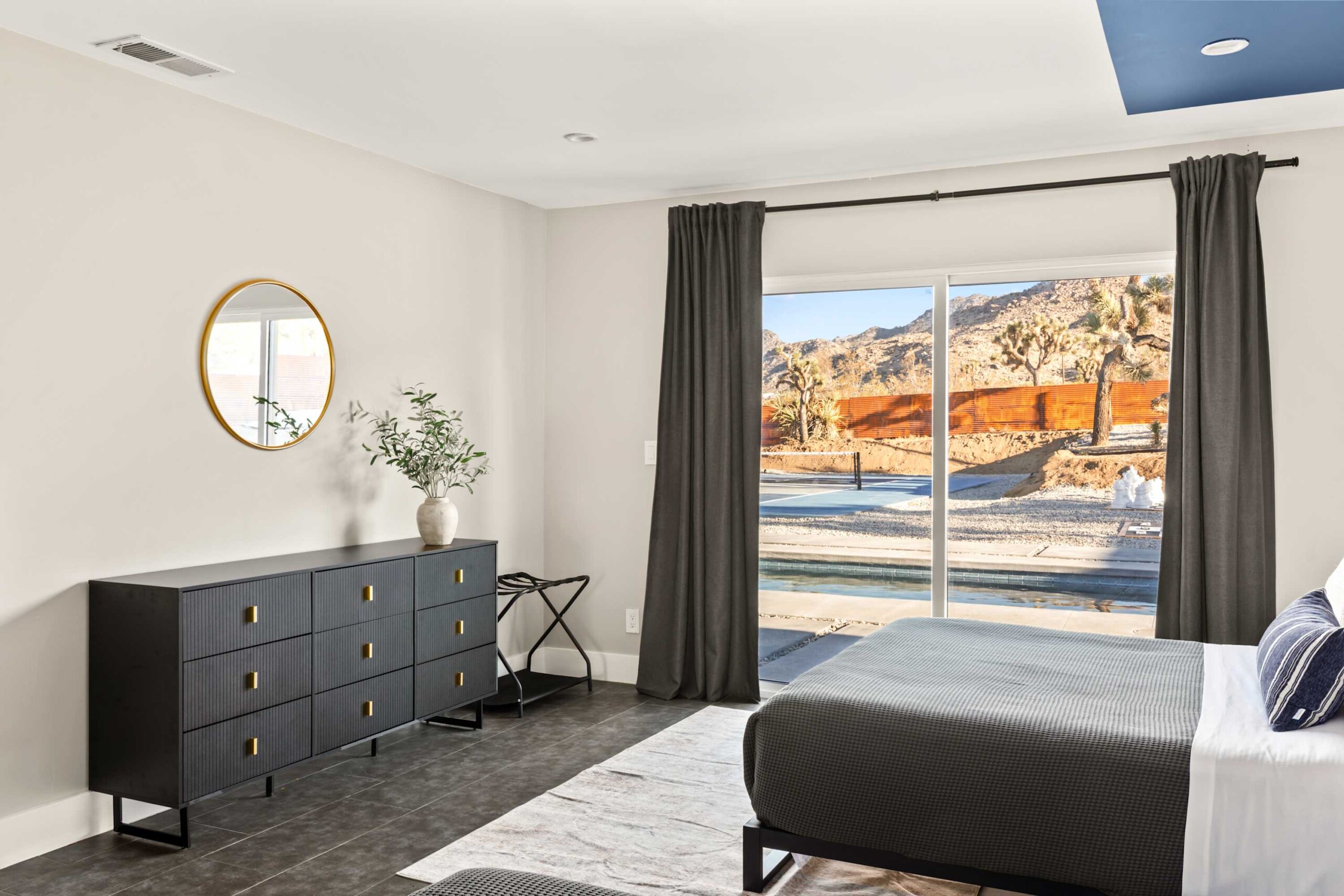 raqhgsv77bwklmvix6hr