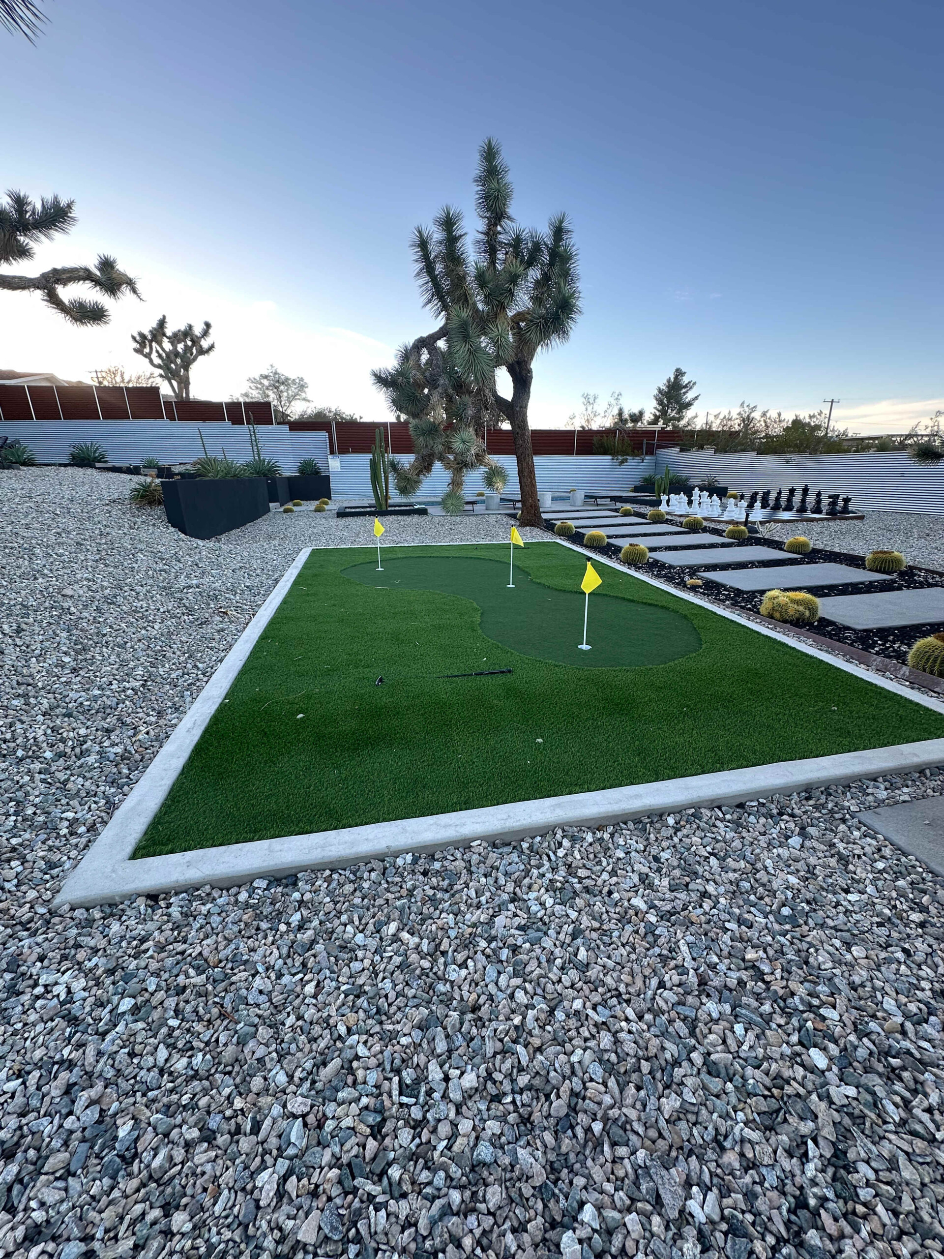 wkb78rgcrmrkcix6tuju