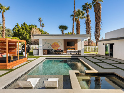 Hideaway 1170 E El Conquistador Rd Palm Springs CA